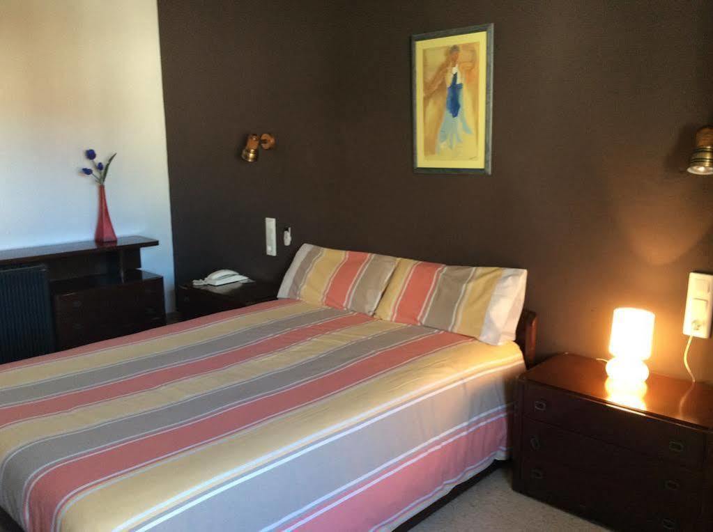 Hostal Torras Sant Hilari Sacalm Exteriör bild