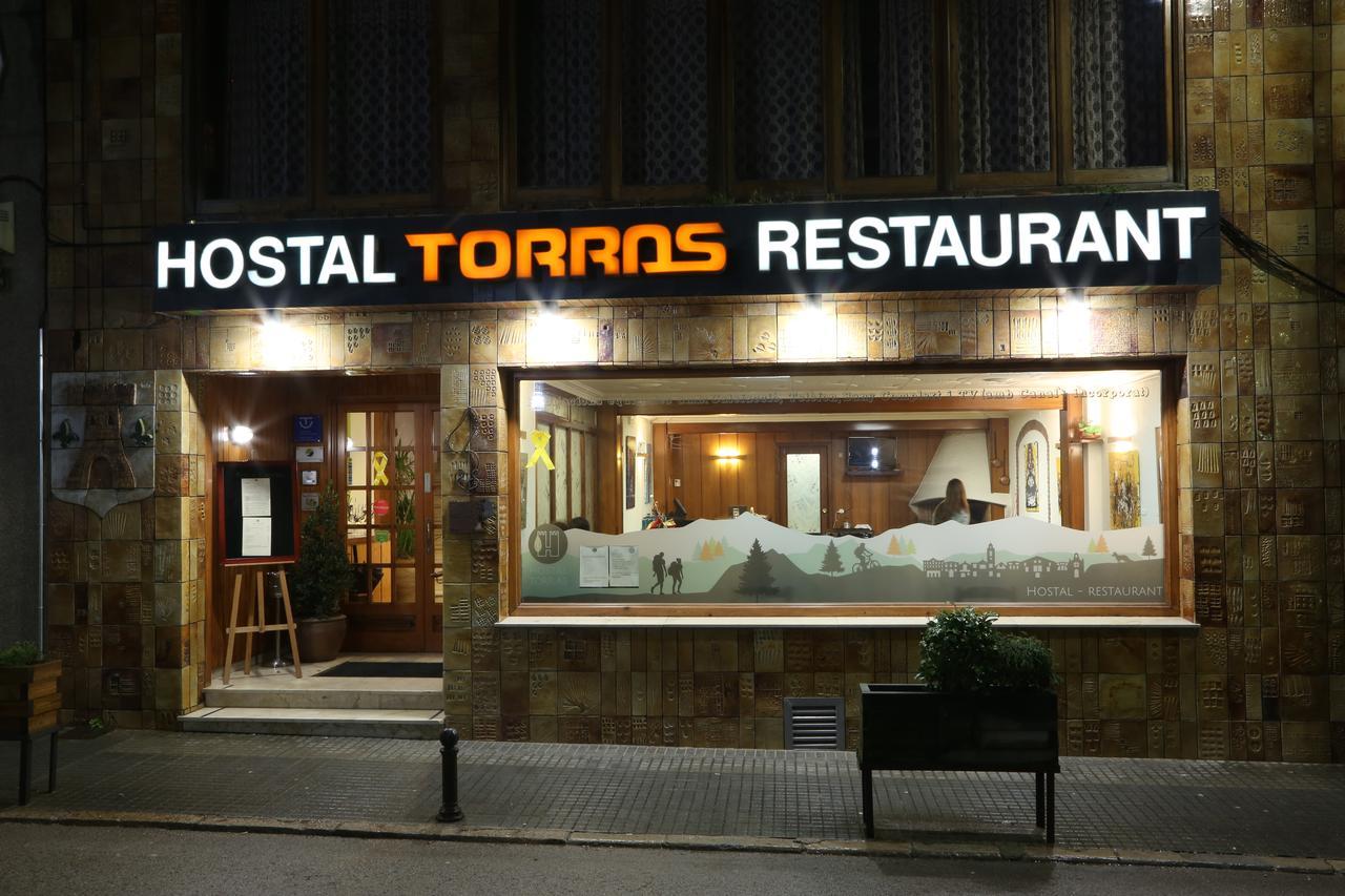 Hostal Torras Sant Hilari Sacalm Exteriör bild